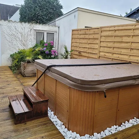 Maison De Standing Avec Jardin Et Spa Quimper Esterno foto